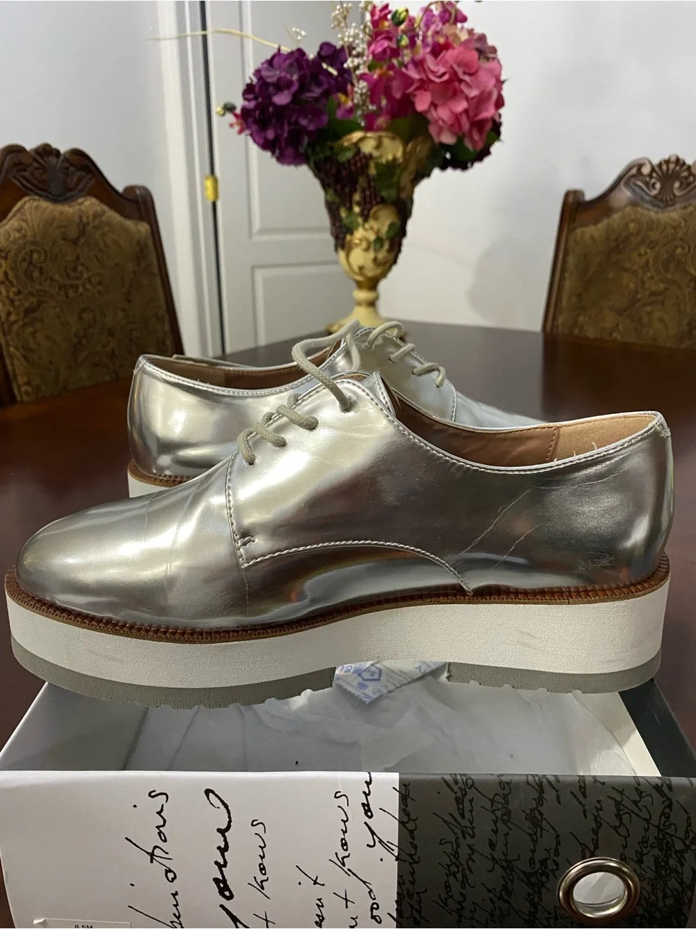 Kensie Silver Metallic Platform Oxford Shoes